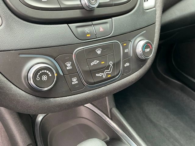 Used 2021 Chevrolet Malibu RS image 21