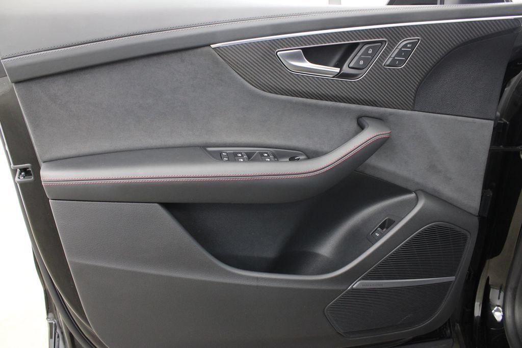 Used 2023 Audi RS Q8 w/ Black Optic Package AWD/4WD image 18