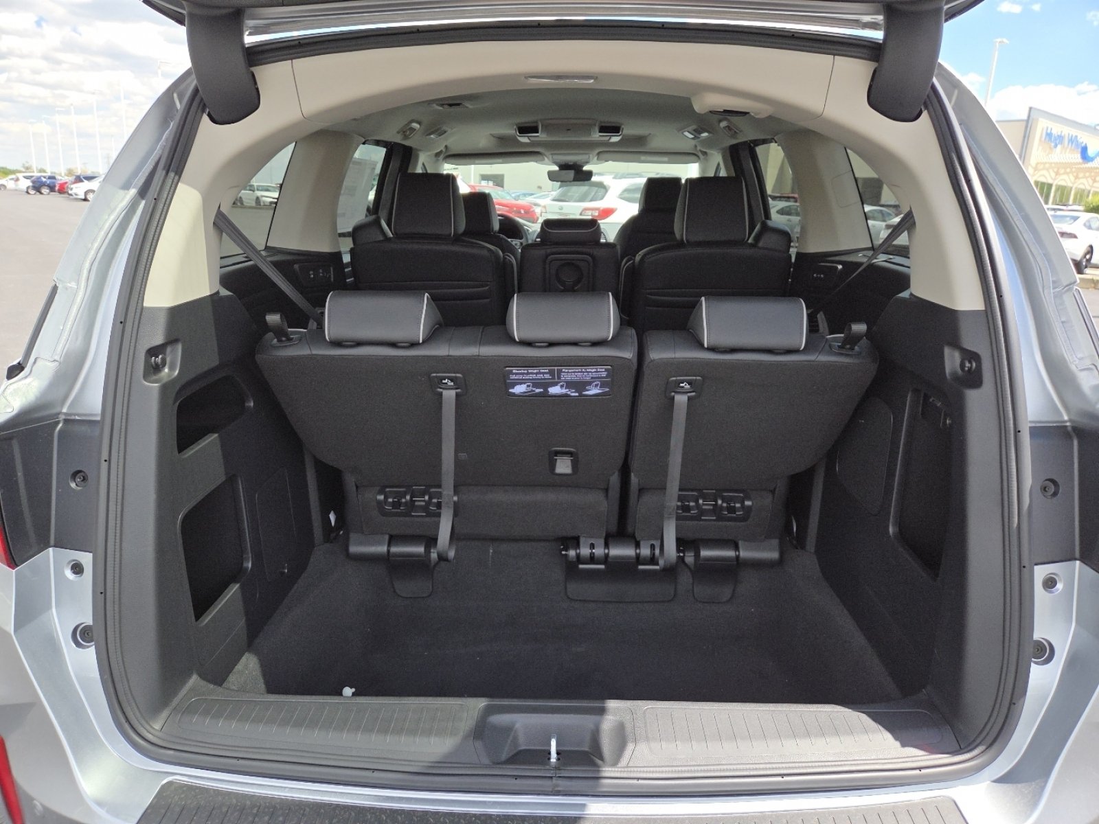 New 2026 Honda Odyssey Touring image 20