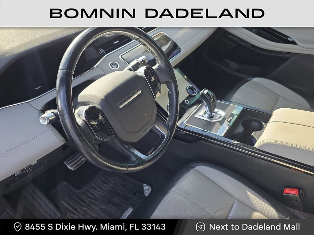 Used 2020 Land Rover Range Rover Evoque R-Dynamic SE image 19