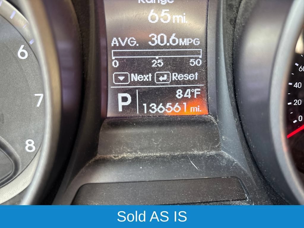 Used 2013 Hyundai Santa Fe Sport FWD image 16