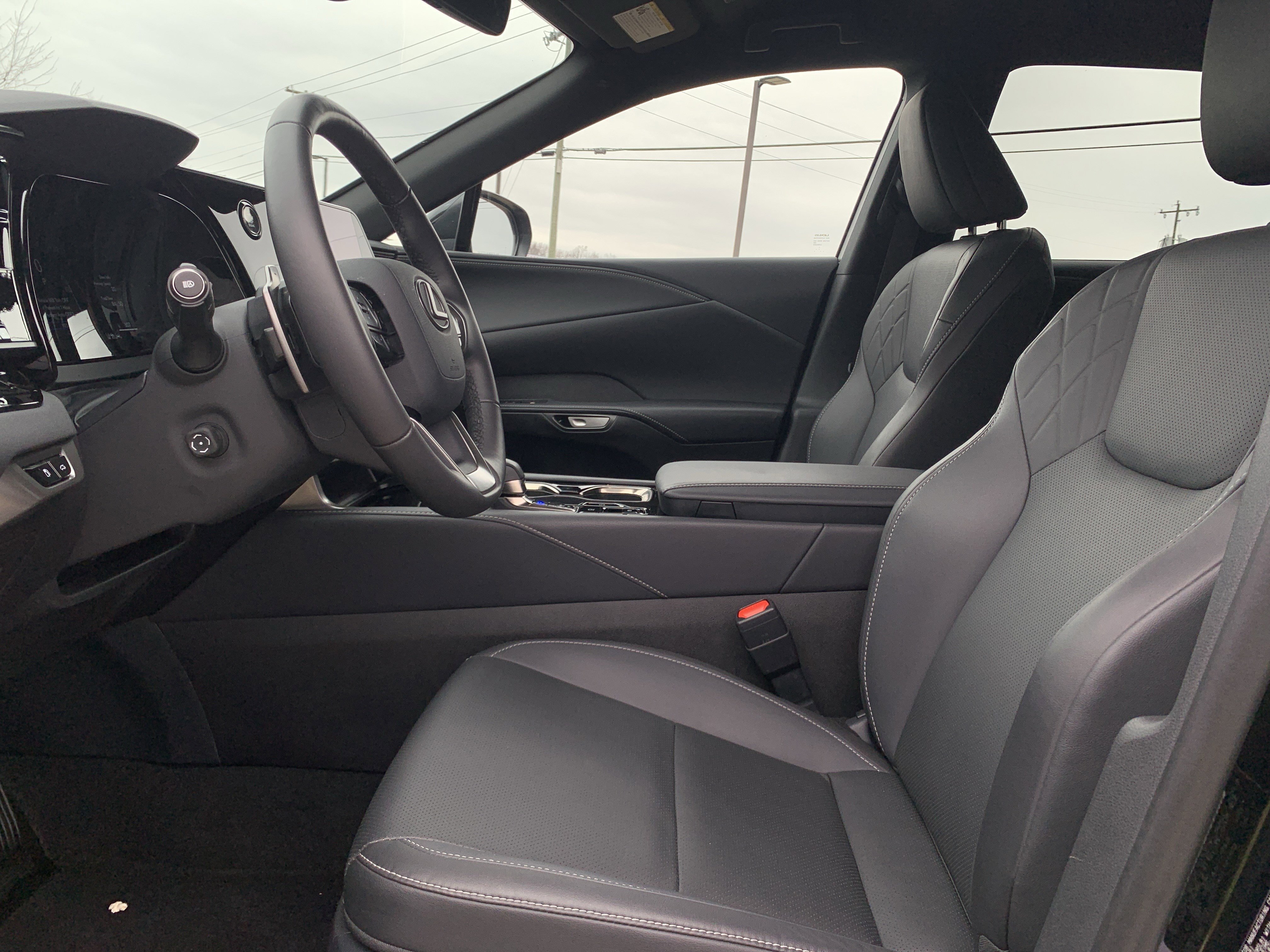 Certified 2025 Lexus RX 350 FWD image 16