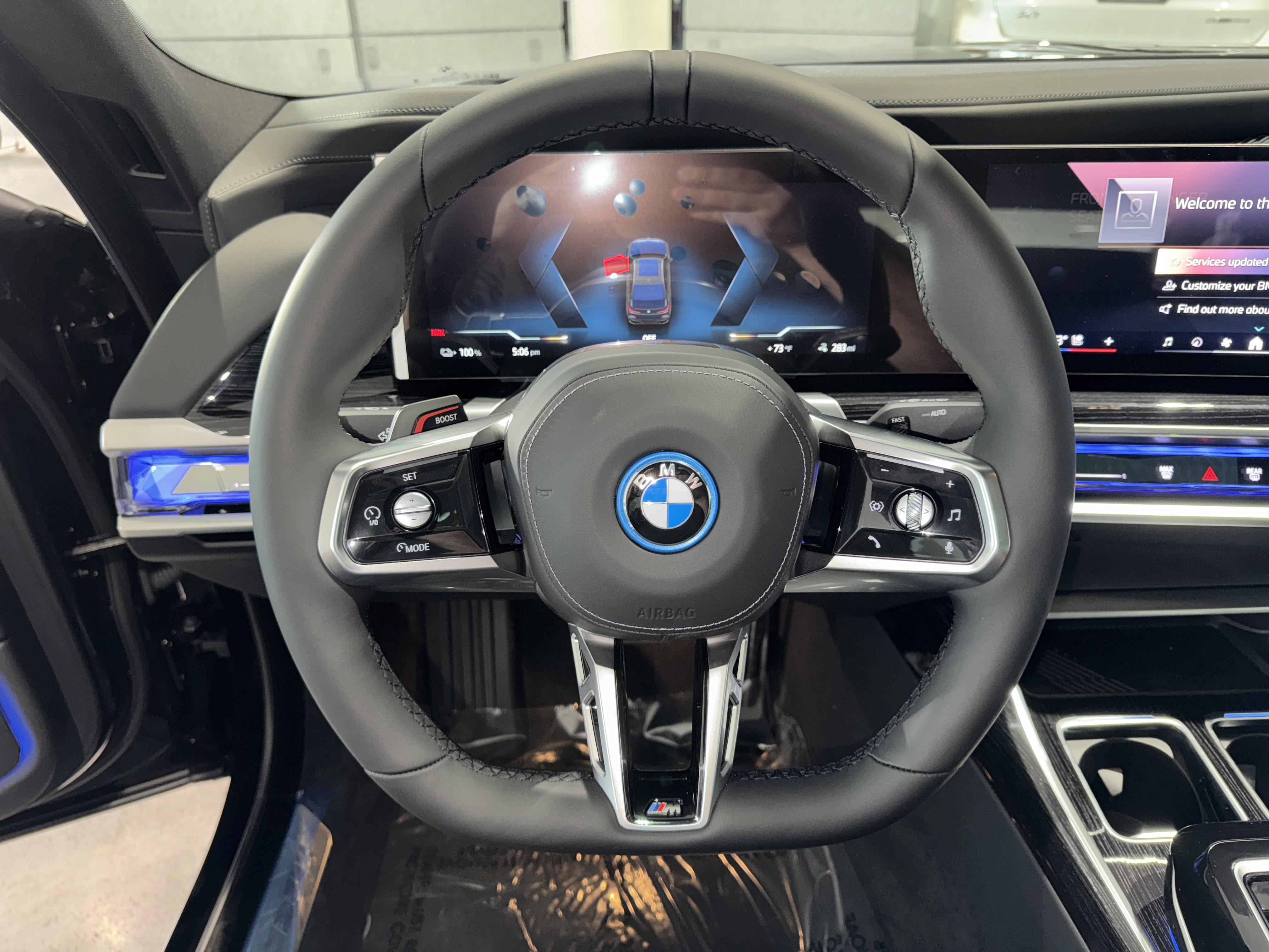 New 2026 BMW i7 eDrive50 w/ M Sport Package image 16