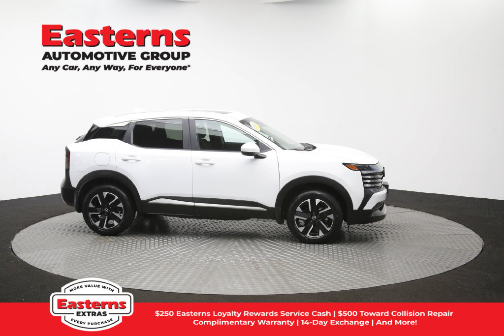 Used 2025 Nissan Kicks SV w/ SV Premium Package AWD/4WD image 49