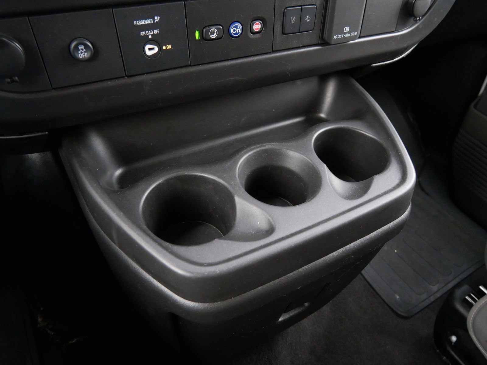 Used 2025 GMC Savana 3500 LT w/ LT Preferred Equipment Group image 25
