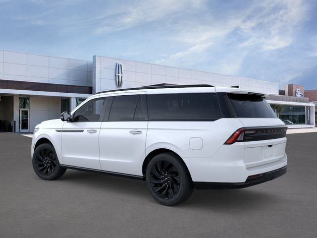 New 2026 Lincoln Navigator L Reserve w/ Jet Appearance Package AWD/4WD image 5