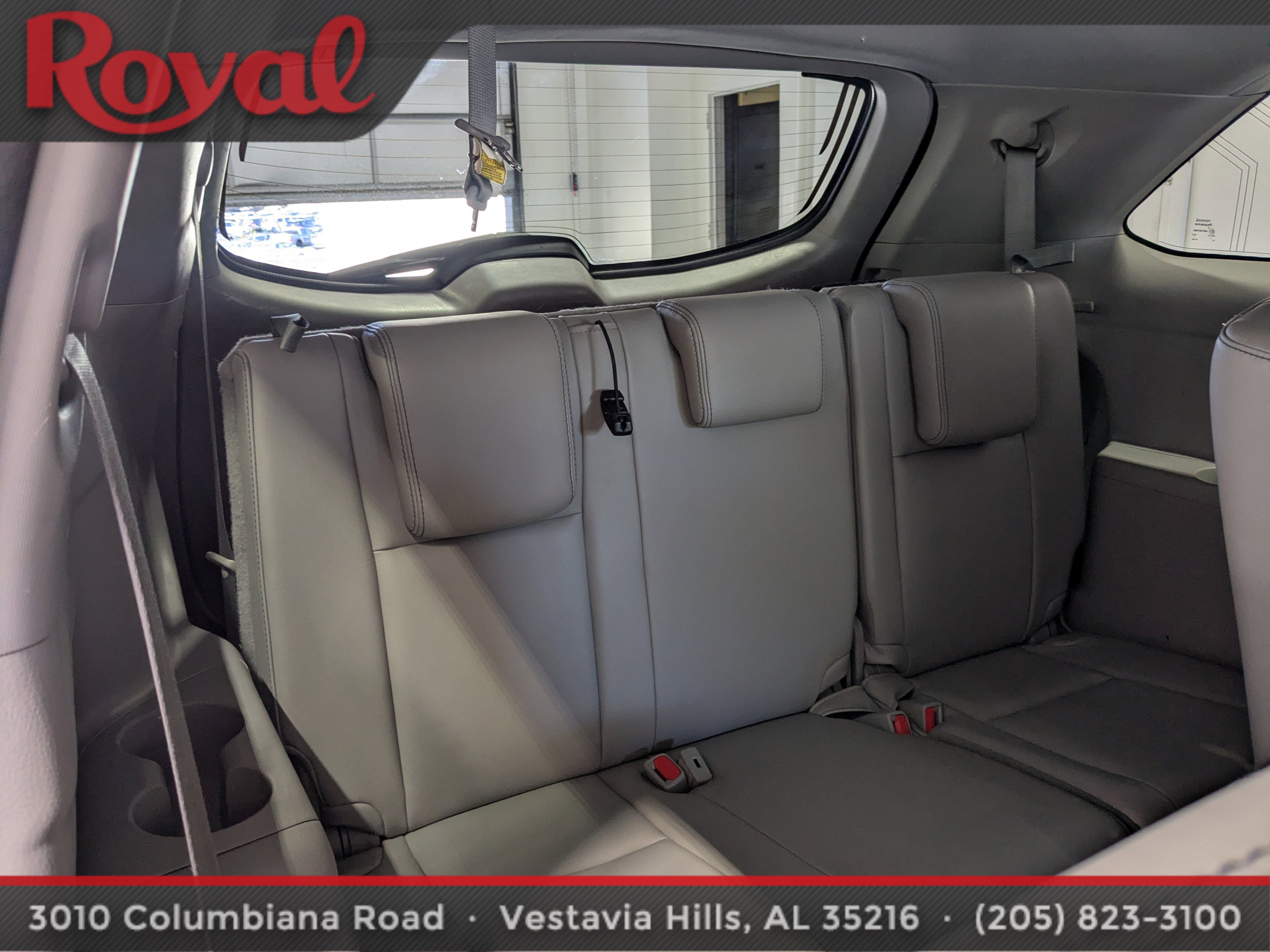 Used 2018 Toyota Highlander XLE image 11