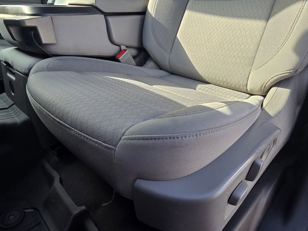 Used 2024 GMC Sierra 3500 SLE w/ SLE Value Package image 22