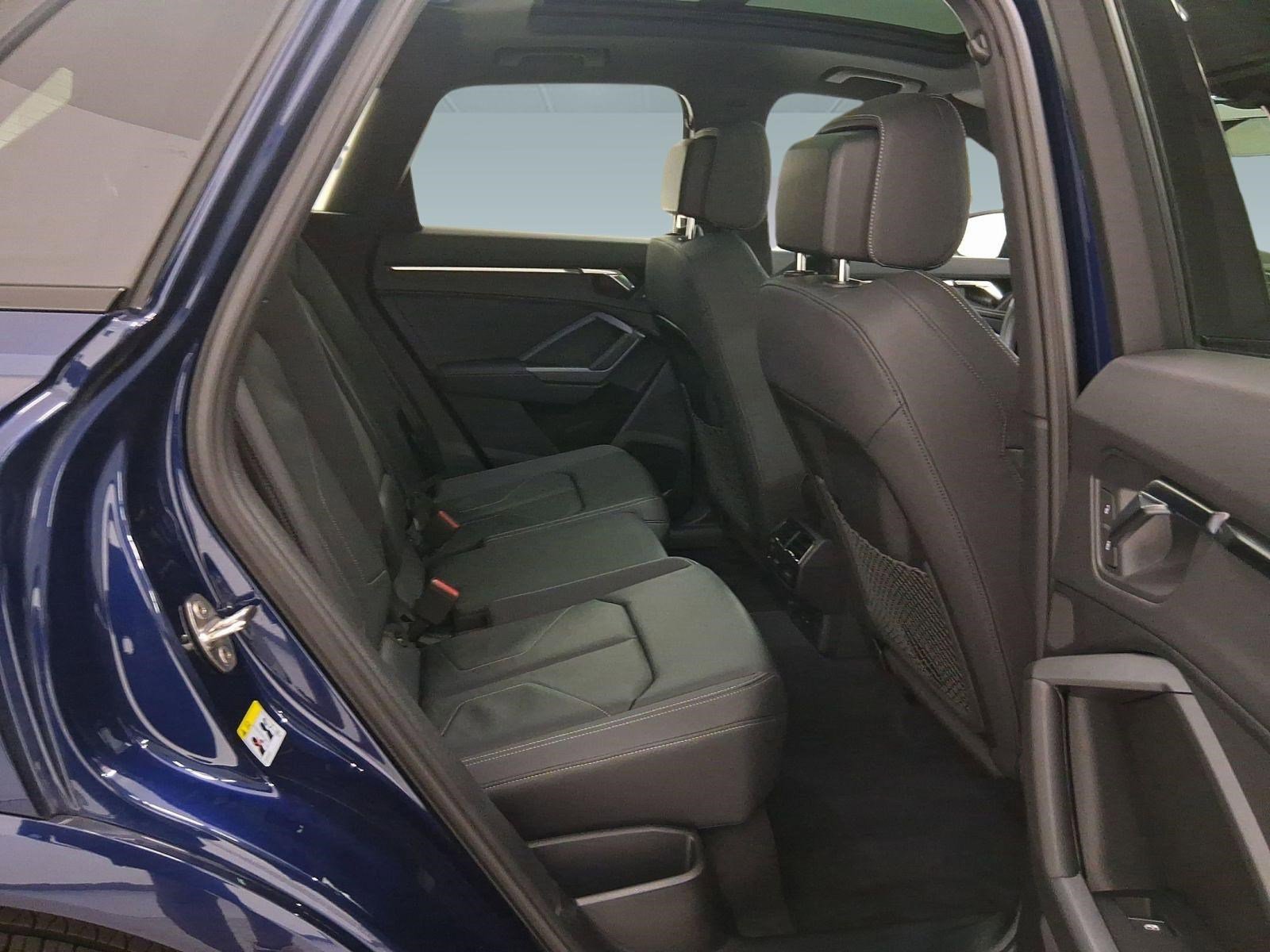 Certified 2025 Audi Q3 2.0T Premium w/ Convenience Package image 30