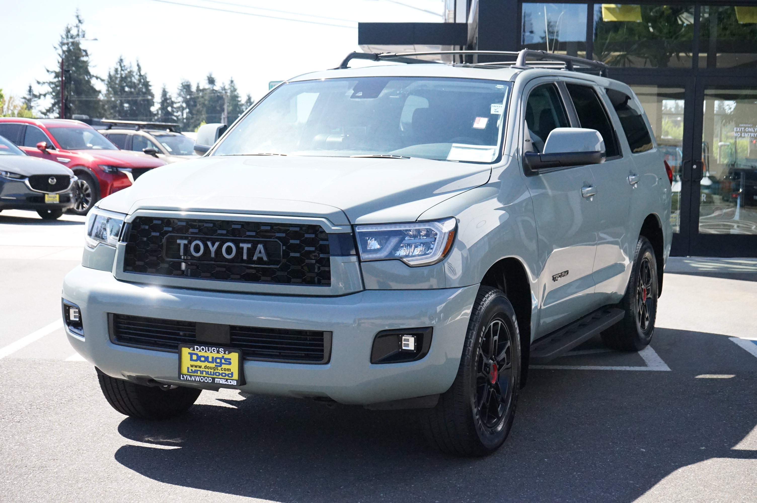 Used 2021 Toyota Sequoia TRD Pro AWD/4WD image 7