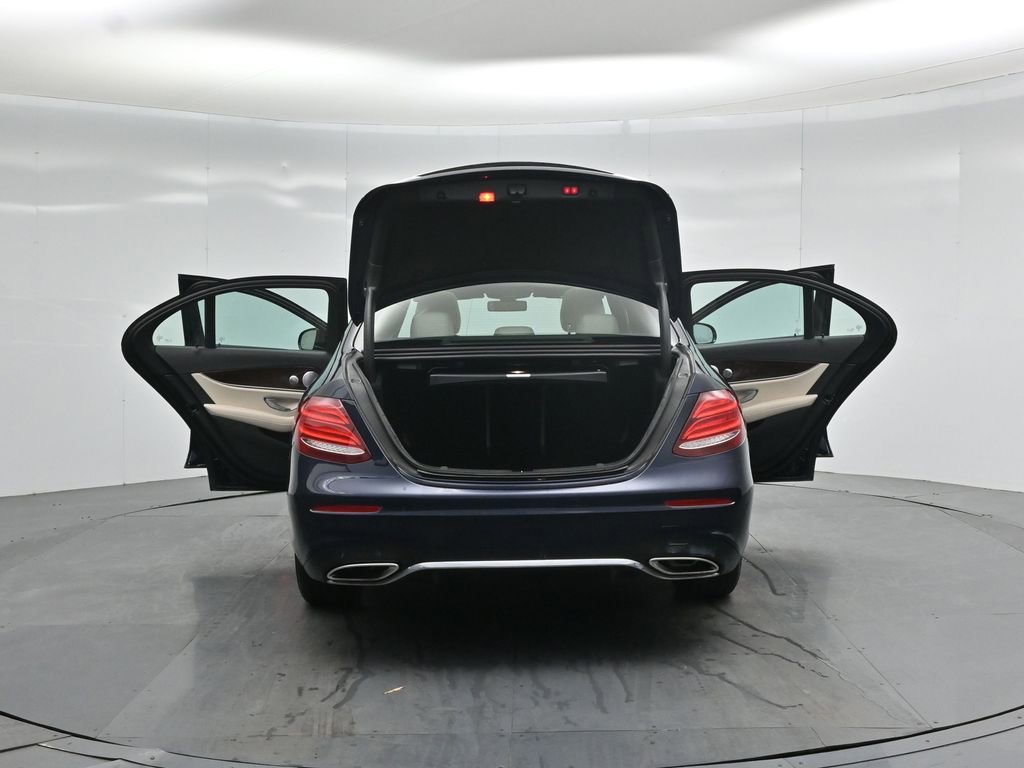 Used 2019 Mercedes-Benz E 450 4MATIC Sedan image 35