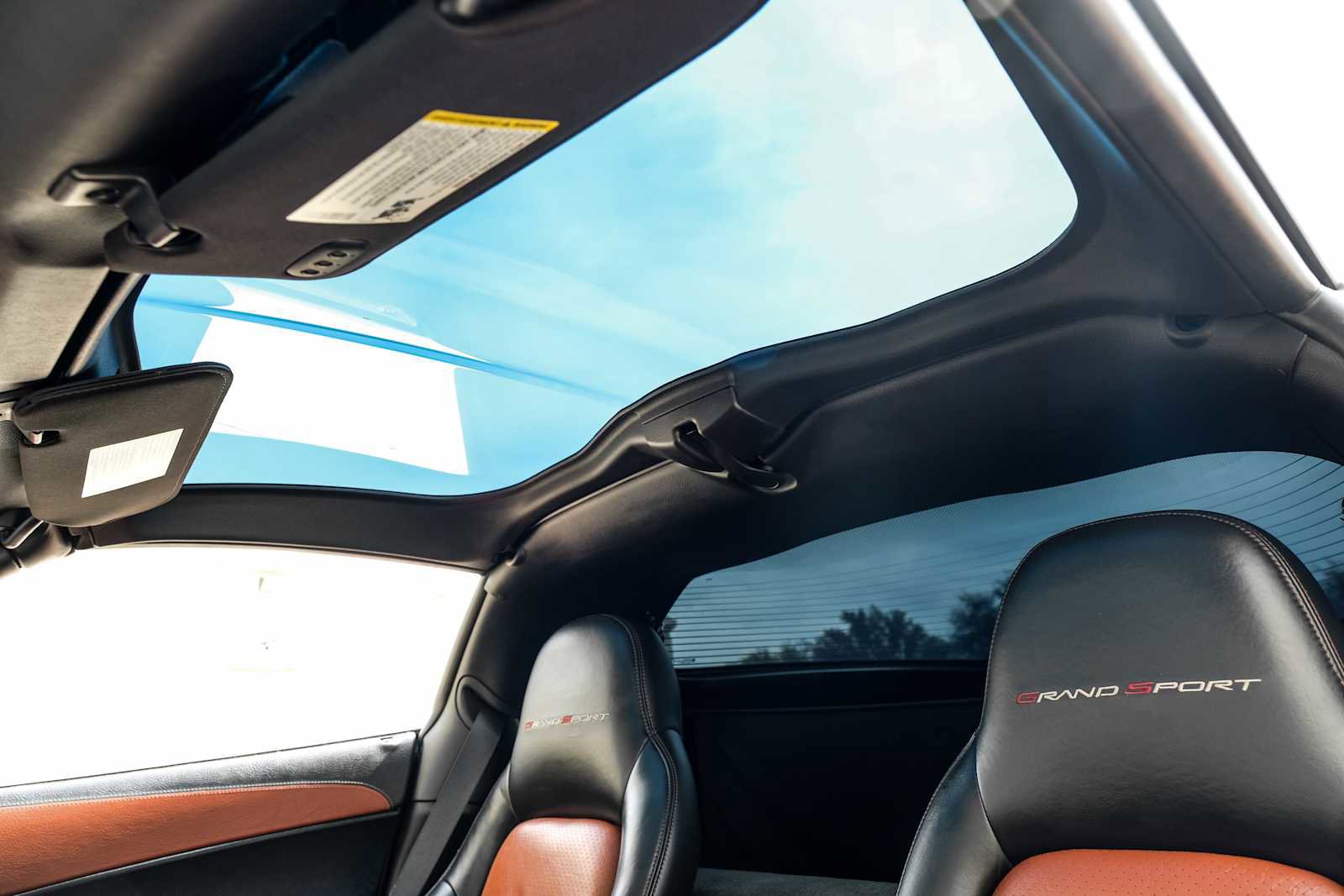 Used 2010 Chevrolet Corvette Grand Sport w/ Preferred Equipment Group image 5