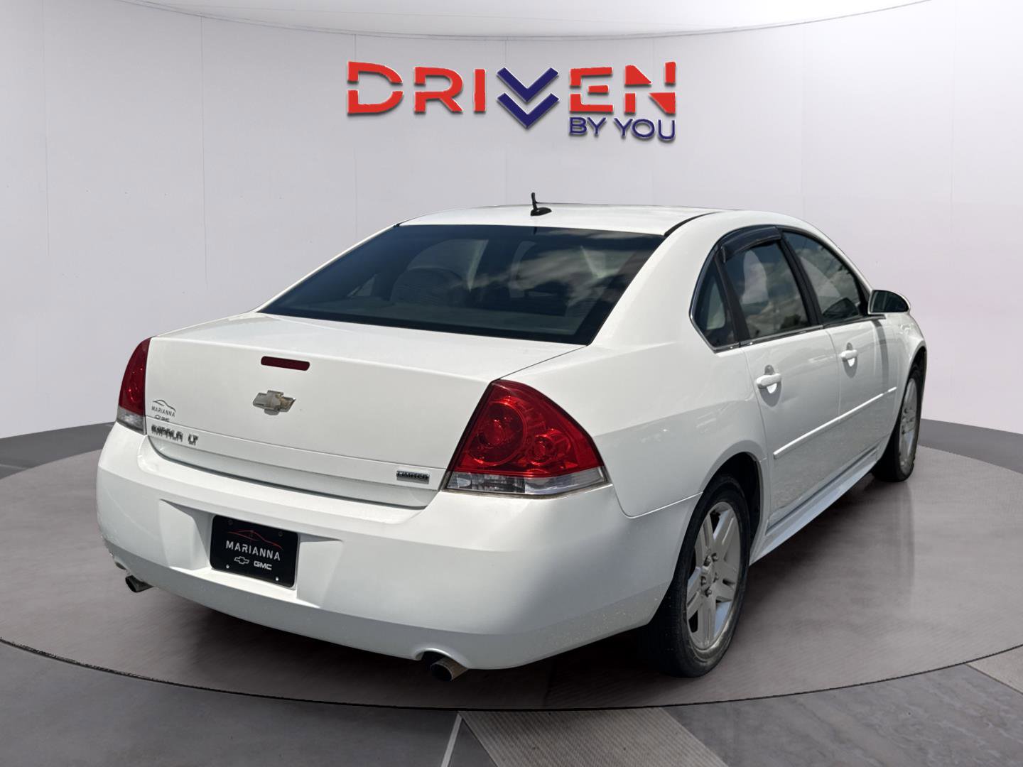 Used 2015 Chevrolet Impala LT w/ LT Sunroof Package FWD image 5