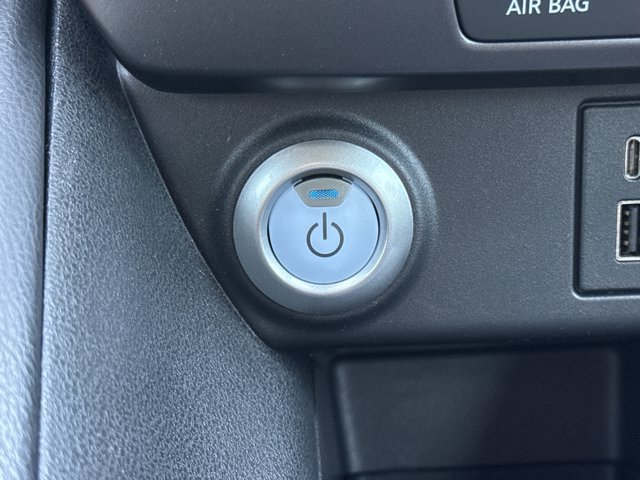 Certified 2025 Nissan Leaf S FWD image 18