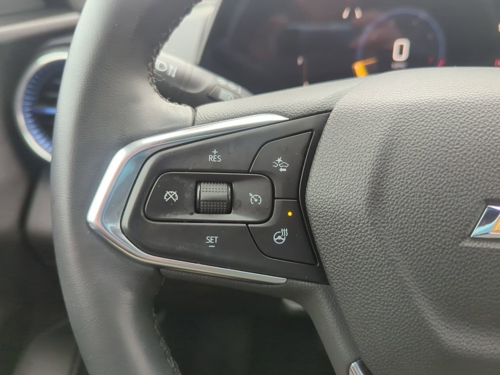 Certified 2024 Chevrolet Trax LT w/ Driver Confidence Package image 22