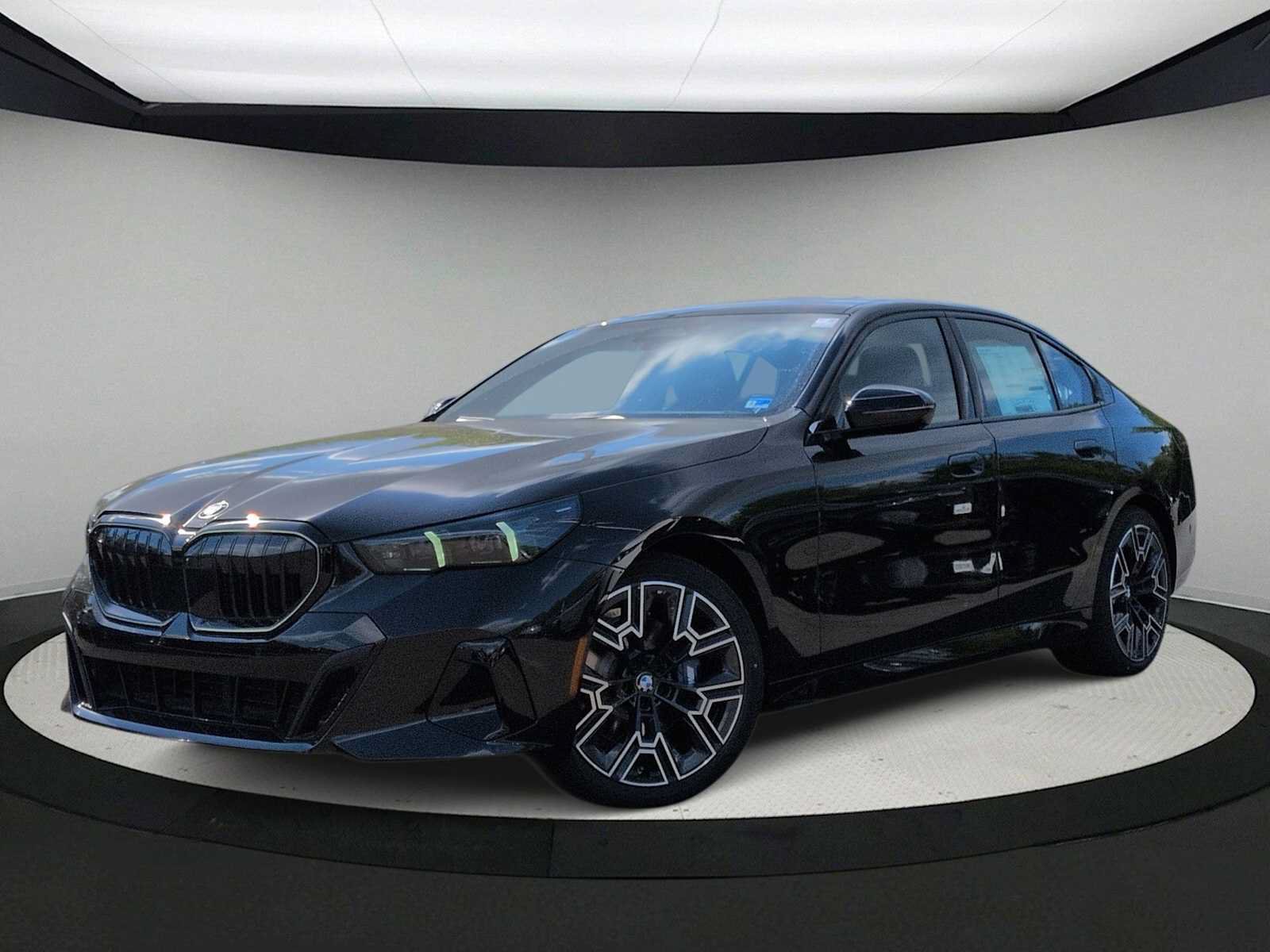 Used 2027 BMW 530i xDrive w/ M Sport Package