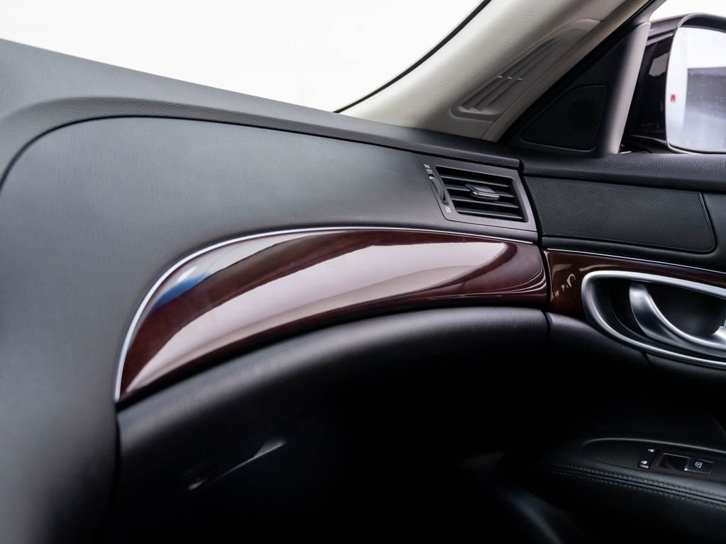 Used 2012 INFINITI M37 x w/ Premium Pkg image 31