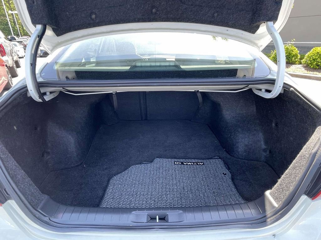 Used 2018 Nissan Altima 2.5 SR FWD image 10