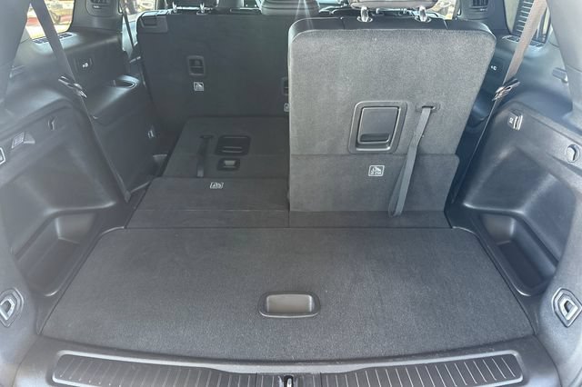 Certified 2023 Jeep Grand Cherokee L Laredo RWD image 18