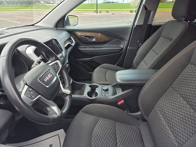Used 2020 GMC Terrain SLE w/ Driver Convenience Package FWD image 10
