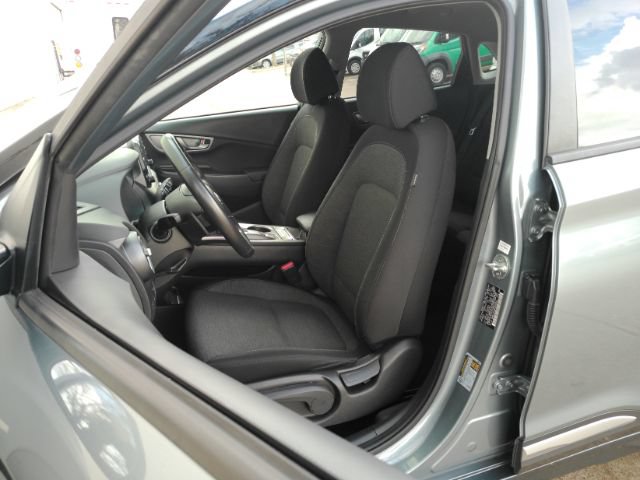 Used 2019 Hyundai Kona SEL FWD image 13