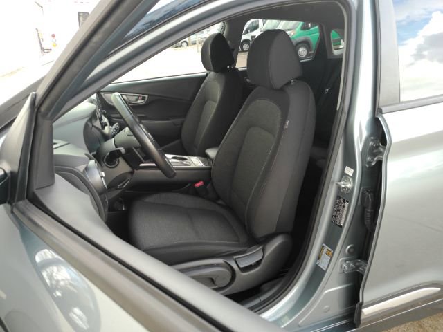 Used 2019 Hyundai Kona SEL image 13