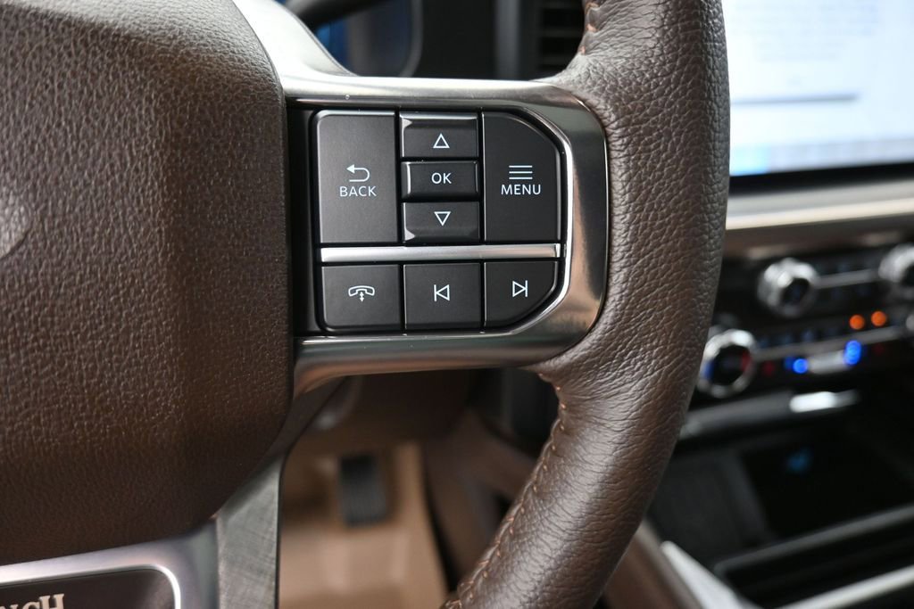 Used 2023 Ford F250 King Ranch AWD/4WD image 7