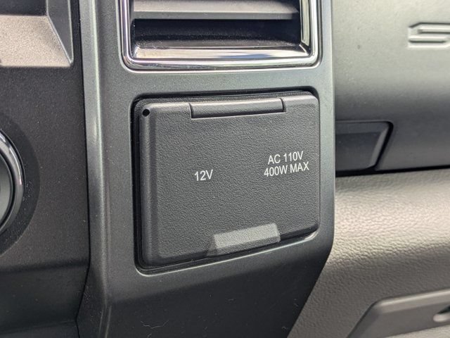 Used 2022 Ford F250 XLT w/ XLT Premium Package AWD/4WD image 33
