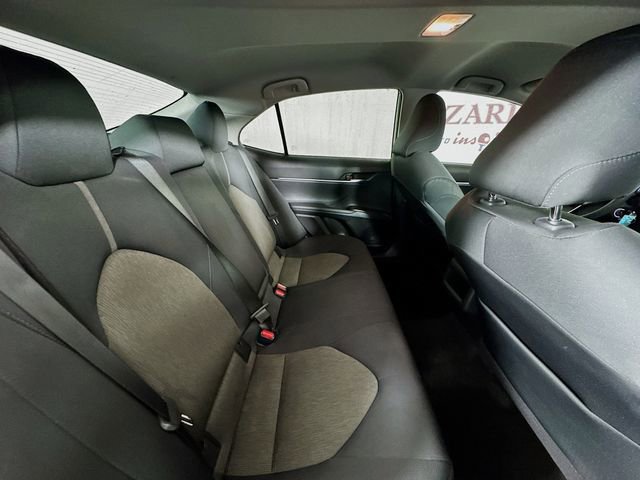Used 2021 Toyota Camry LE image 28
