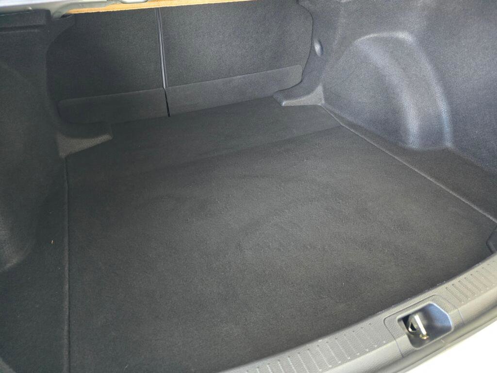 Certified 2020 Toyota Corolla SE FWD image 15