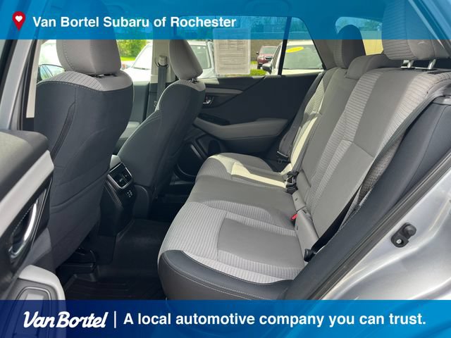 Certified 2025 Subaru Outback Premium AWD/4WD image 24
