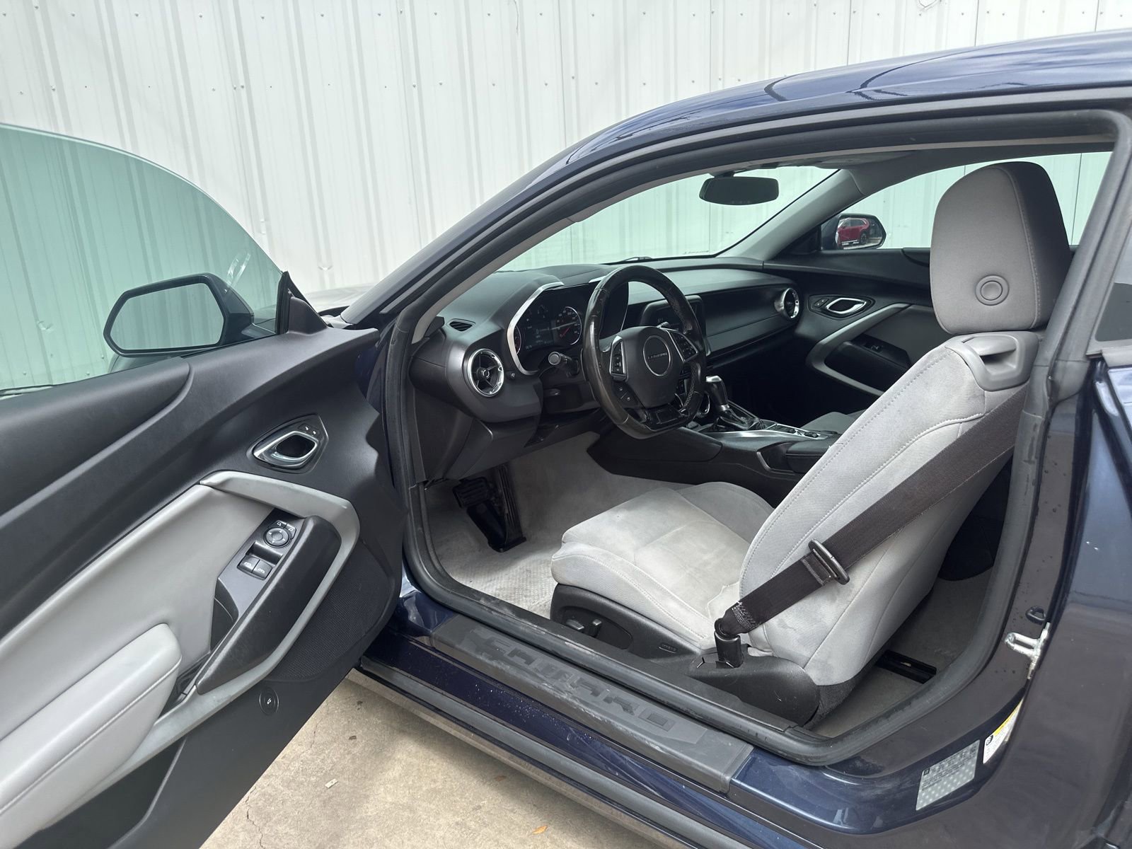 Used 2016 Chevrolet Camaro LT image 10