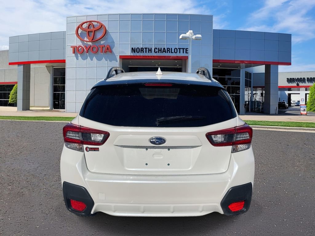 Used 2020 Subaru Crosstrek 2.0i Premium w/ Moonroof Package 2 image 9