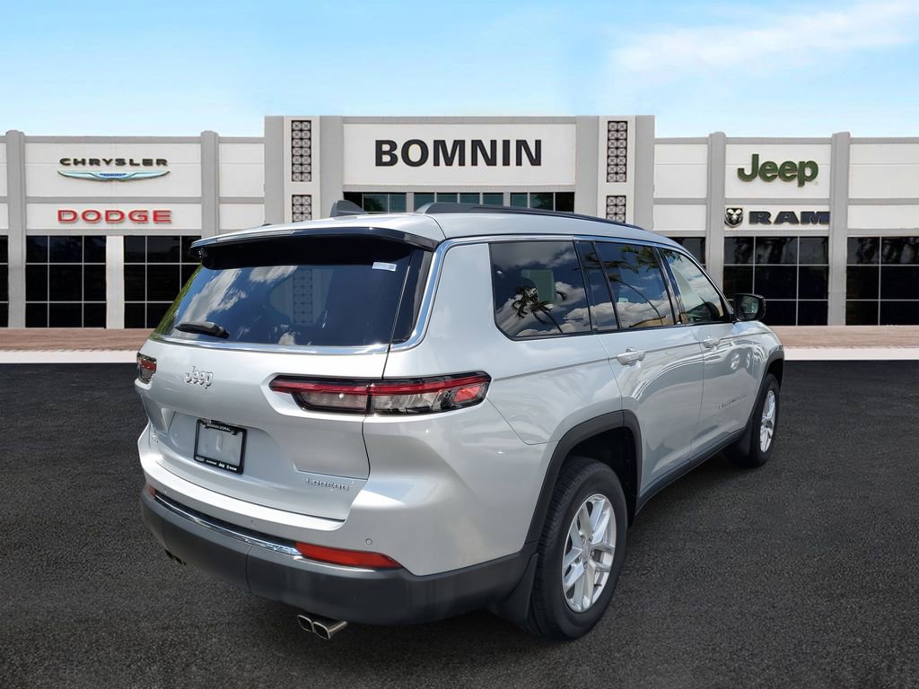 Used 2024 Jeep Grand Cherokee L Laredo w/ Trailer Tow Package image 3