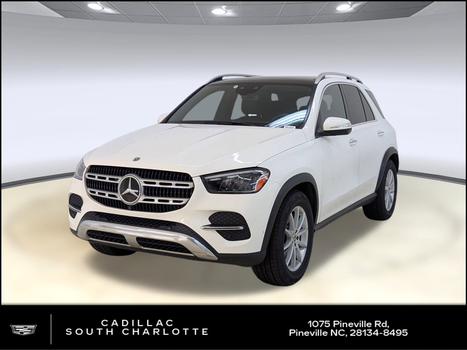 Used 2024 Mercedes-Benz GLE 350 4MATIC image 1