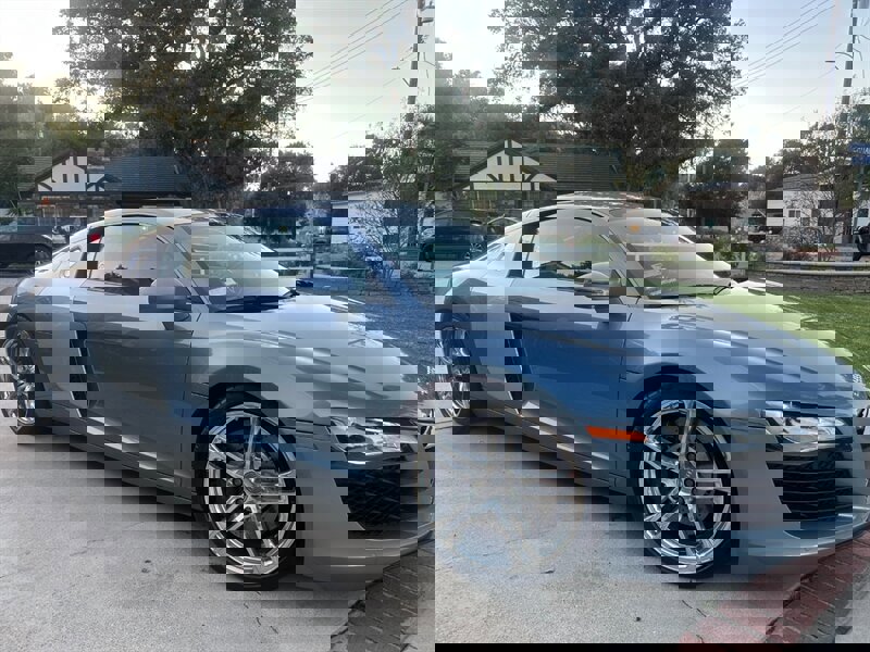 Used 2009 Audi R8 V8 w/ Enhanced Leather Pkg image 10