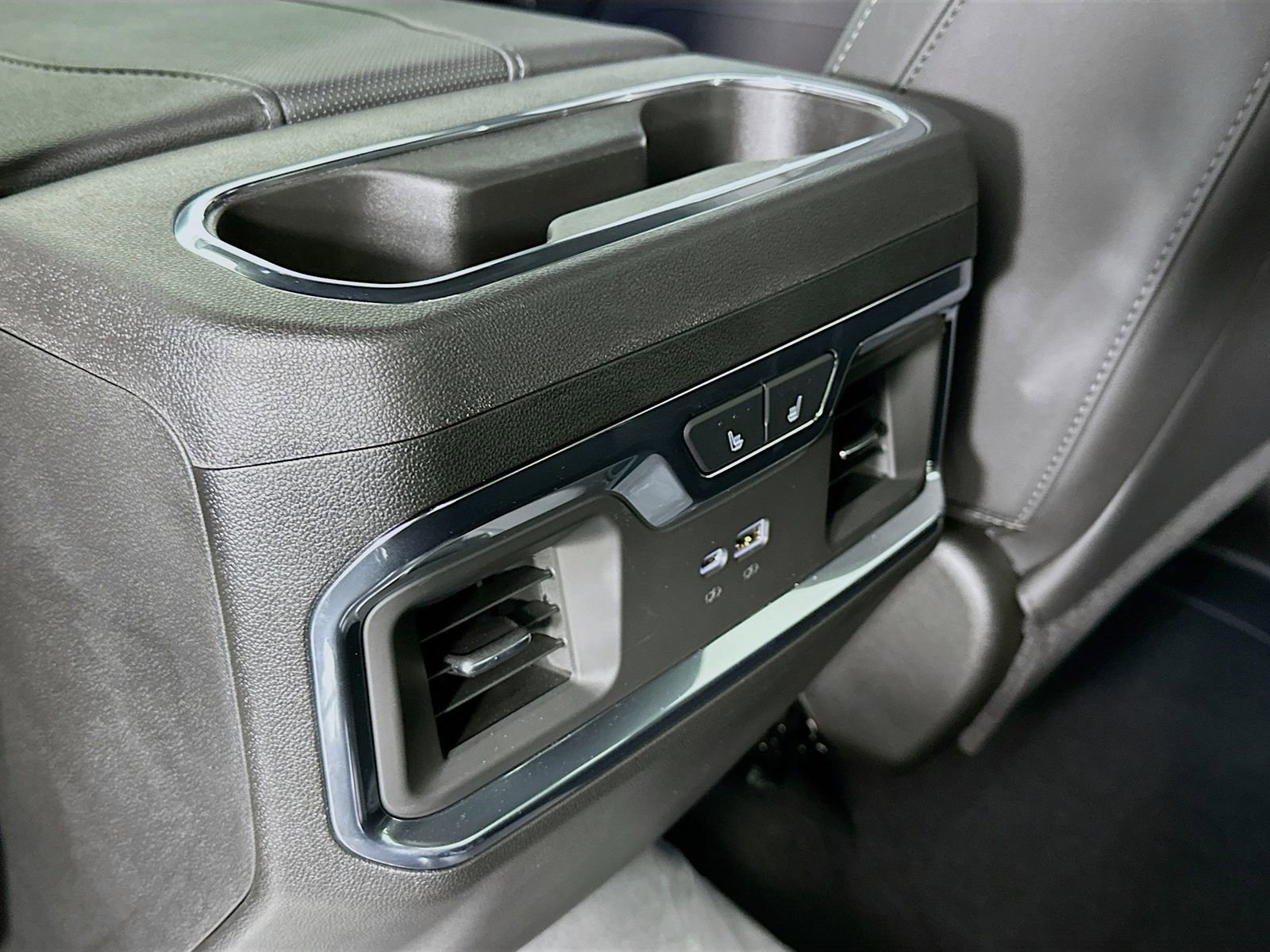 New 2025 Chevrolet Silverado 1500 LTZ w/ Technology Package image 26