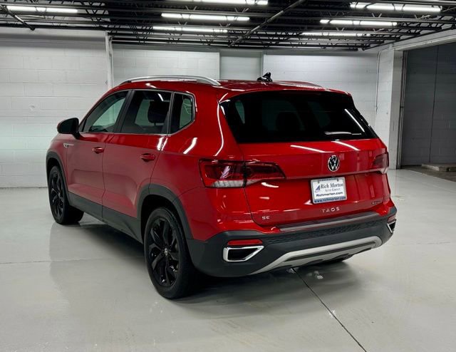 Used 2022 Volkswagen Taos SE image 3