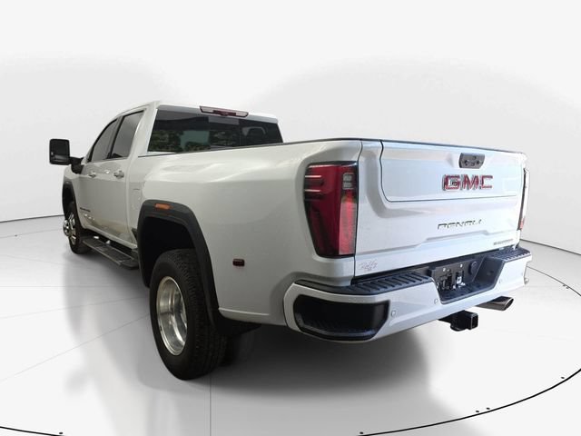 Used 2024 GMC Sierra 3500 Denali w/ Denali Reserve Package AWD/4WD image 8