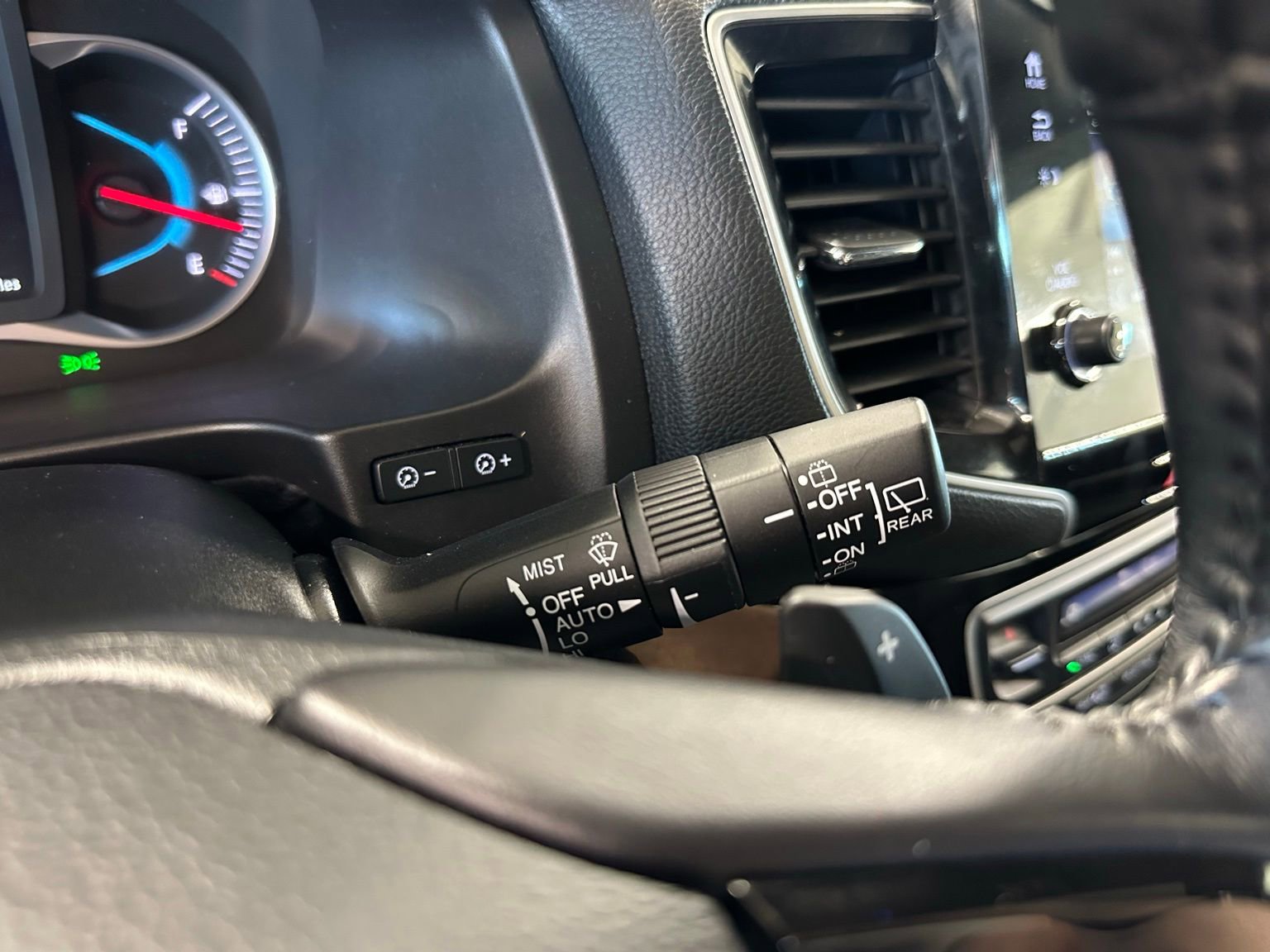 Used 2020 Honda Pilot Elite image 20