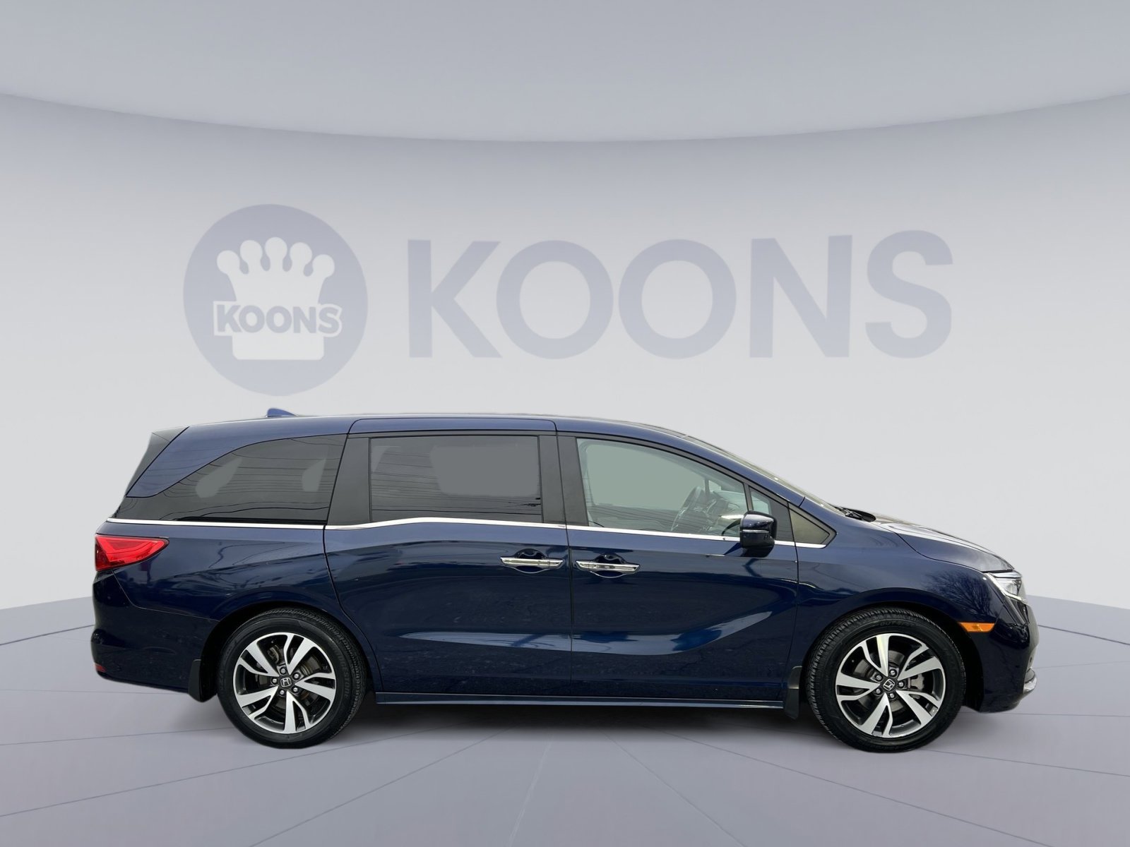 Used 2023 Honda Odyssey Touring image 8