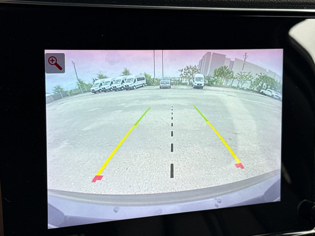 Used 2024 Jeep Wagoneer L Series II image 21