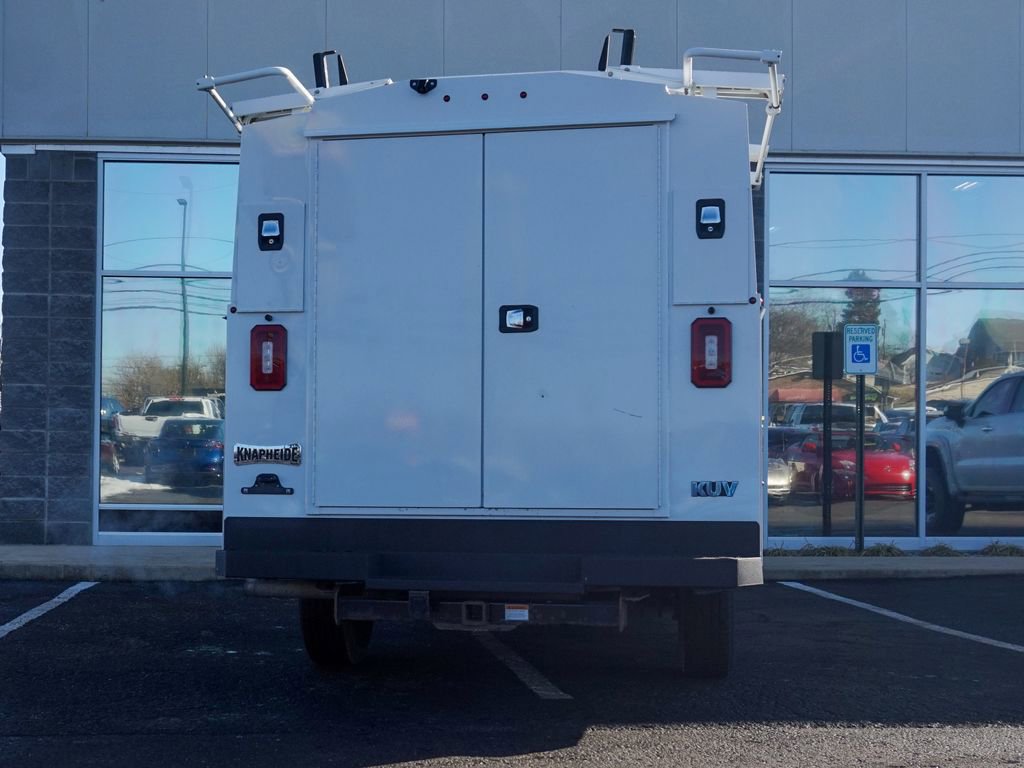 Used 2022 Chevrolet Express 3500 w/ Power Convenience Package image 3