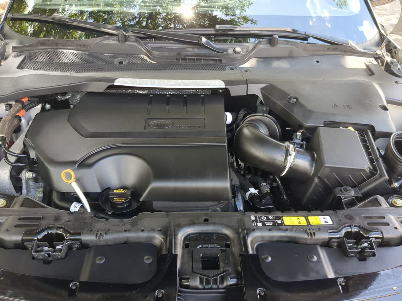 New 2025 Land Rover Range Rover Evoque S AWD/4WD image 15