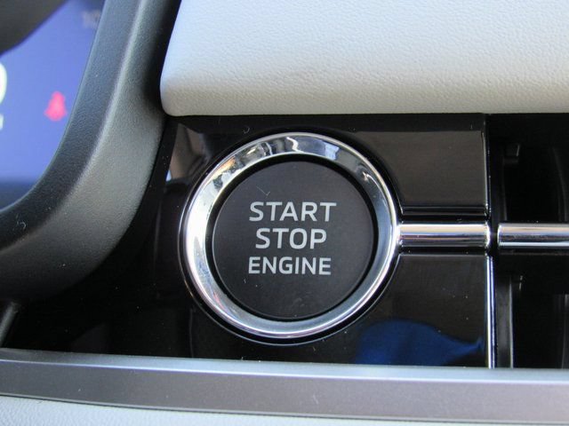 New 2026 Mitsubishi Outlander SEL FWD image 17