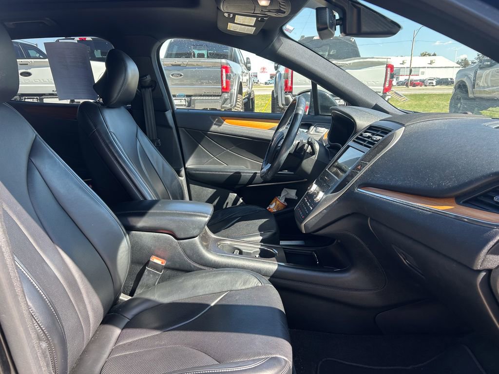 Used 2016 Lincoln MKC Reserve w/ Lincoln MKC Climate Package image 20