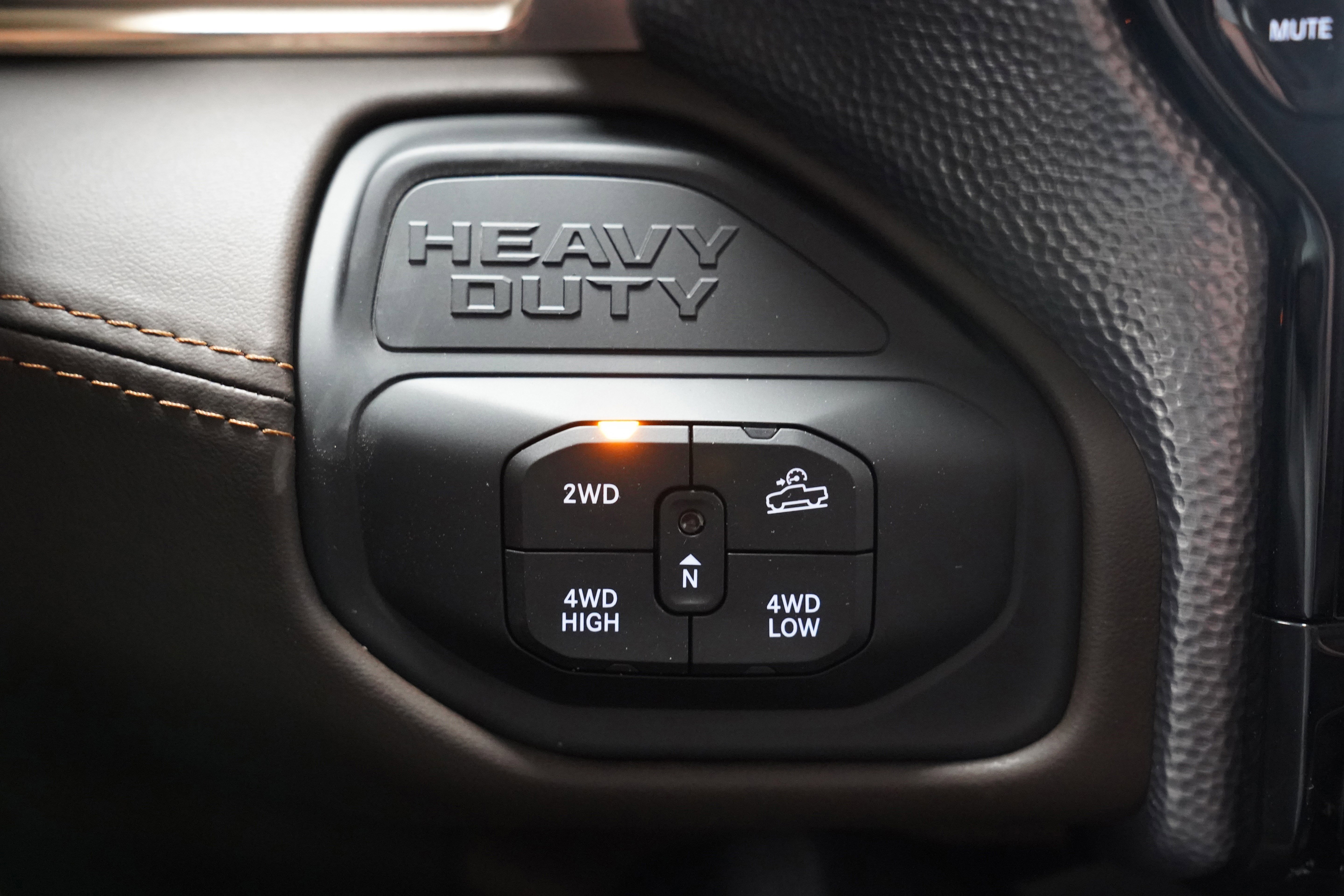New 2025 RAM 2500 Limited image 31