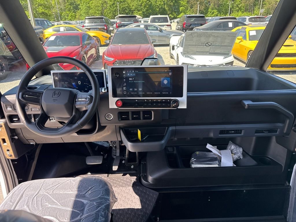 Used 2024 Chevrolet Brightdrop 600 w/ Battery Pack, Max Range image 11