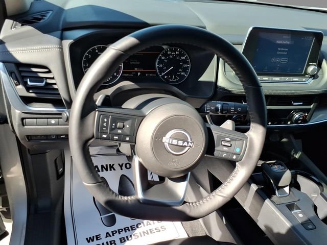 Used 2024 Nissan Rogue SV w/ SV Premium Package image 22