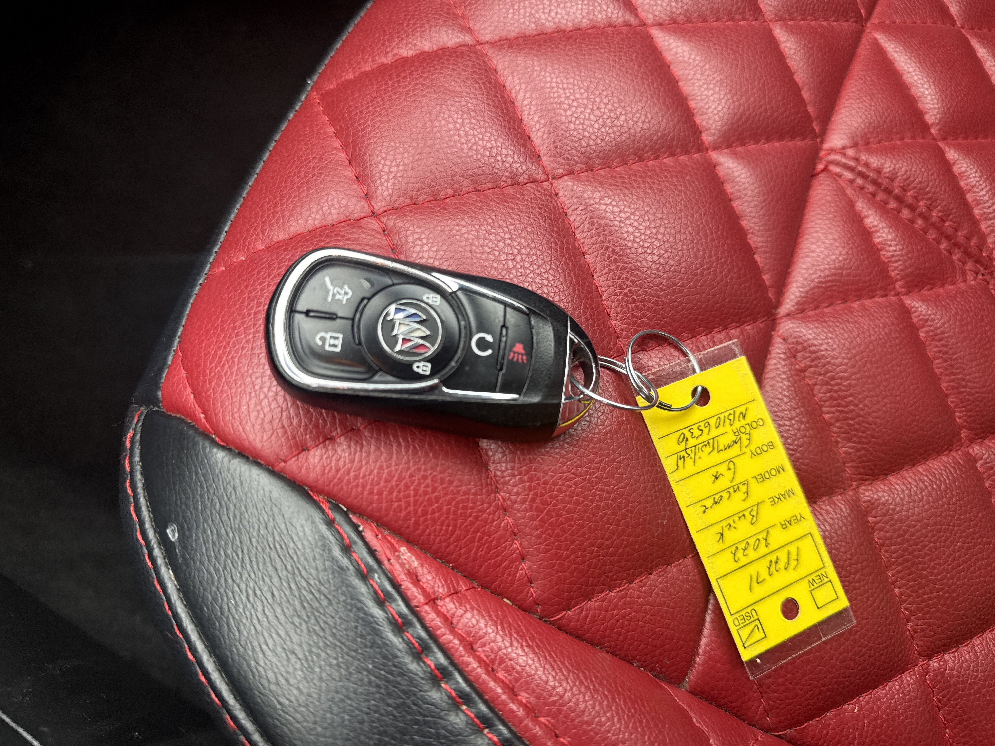 Used 2022 Buick Encore GX Select w/ Sport Touring Package image 28